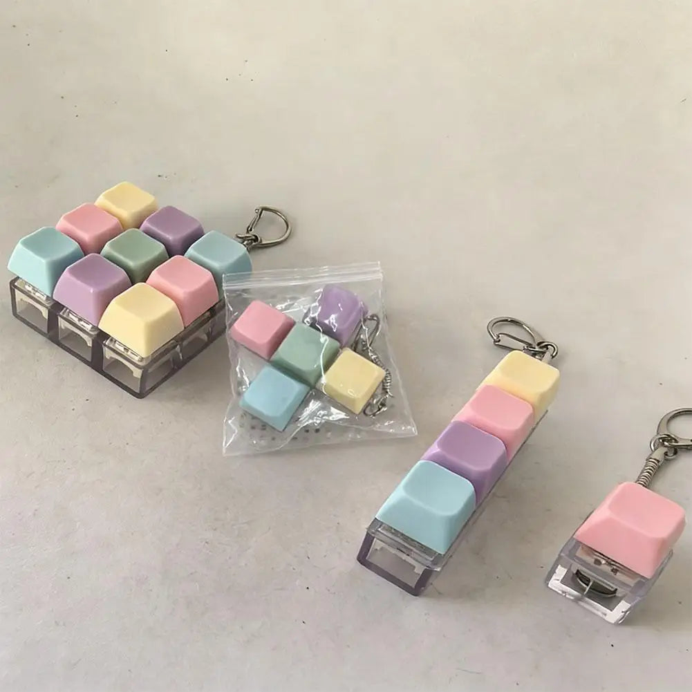 Llavero clicker de teclado mecánico (anti-estrés)