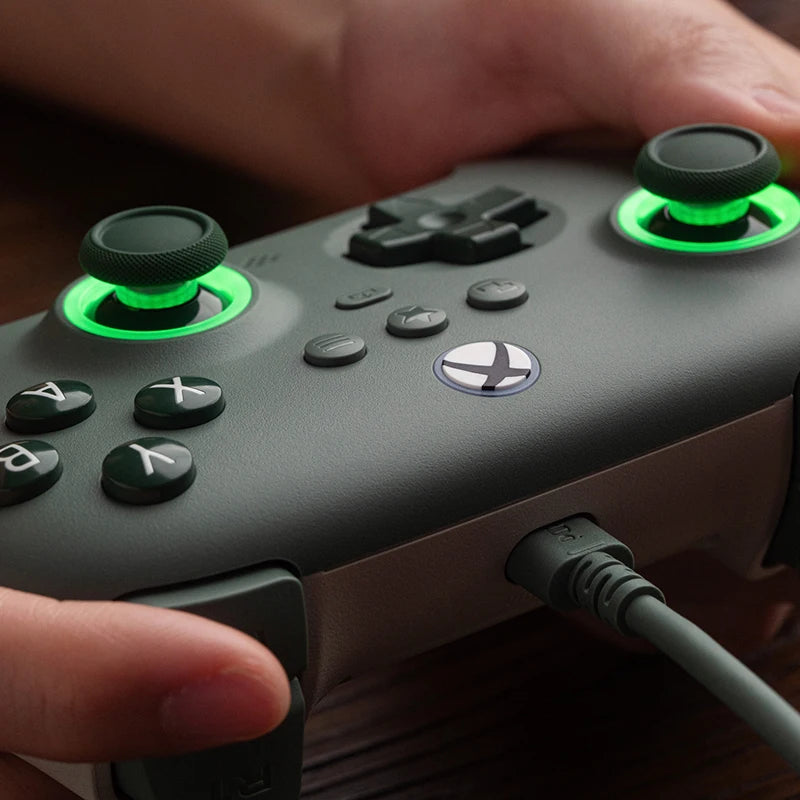 Control 8BitDo Ultimate C con cable (RGB, Hall Effect, PC / Xbox)